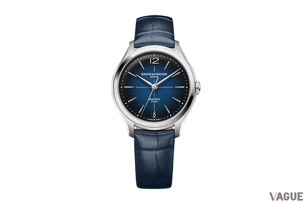 女性にこそ試してもらいたい34mm径ダークブルーの「M0A10833」