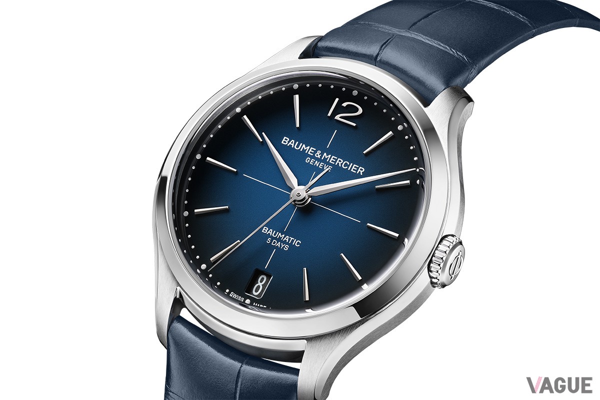 6時位置のデイト表示も今作ならではのポイント