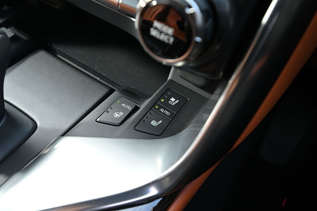 レクサス「LX700h」