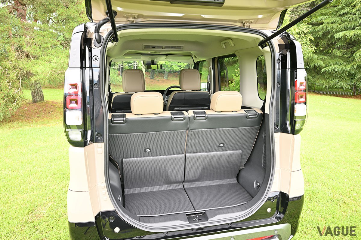 三菱の新型「デリカミニ」