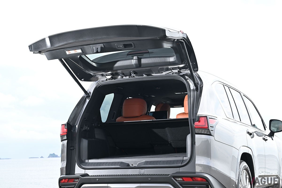 レクサス「LX700h」