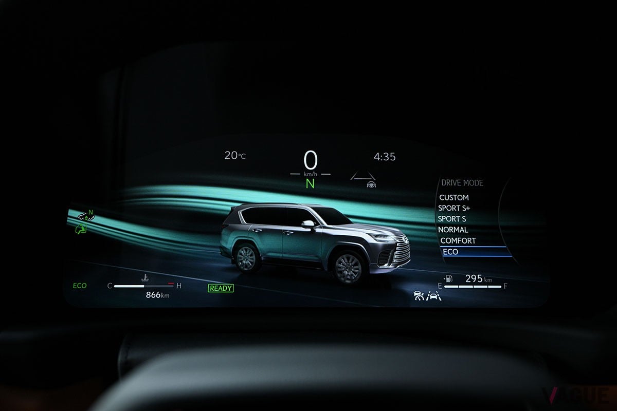 レクサス「LX700h」