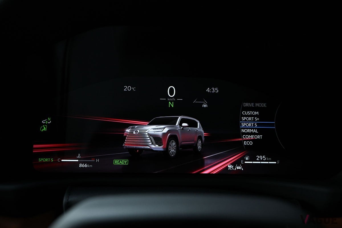 レクサス「LX700h」