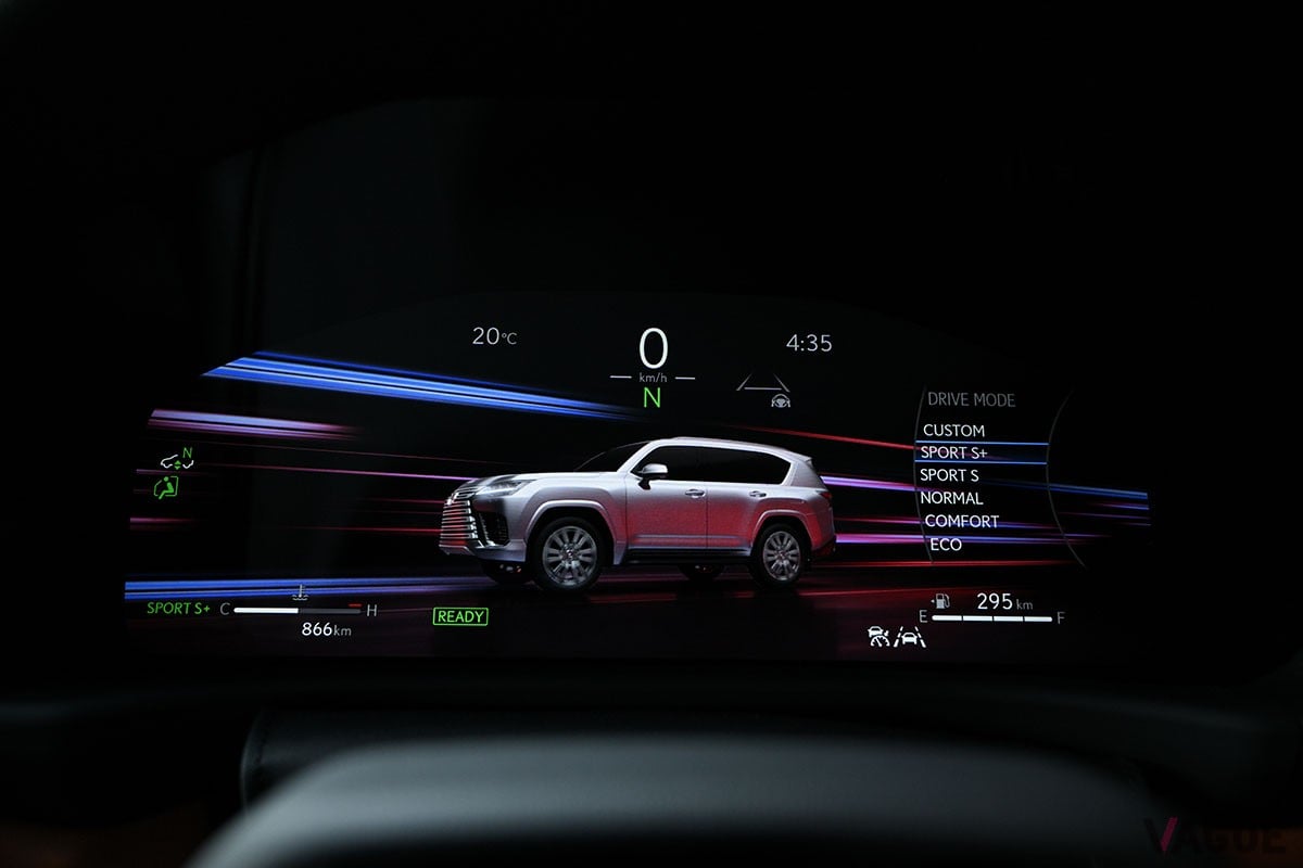 レクサス「LX700h」