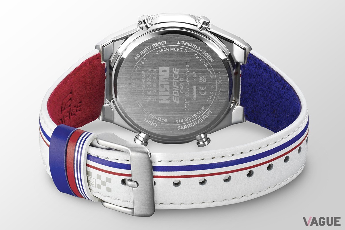 裏蓋にももちろん「NISMO」ロゴを刻んでいる。防水性は10気圧