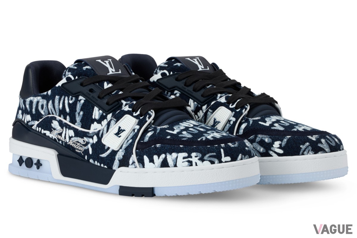 LV トレイナー スニーカー（LV スクリブルをプリントしたデニム）：25万6300円