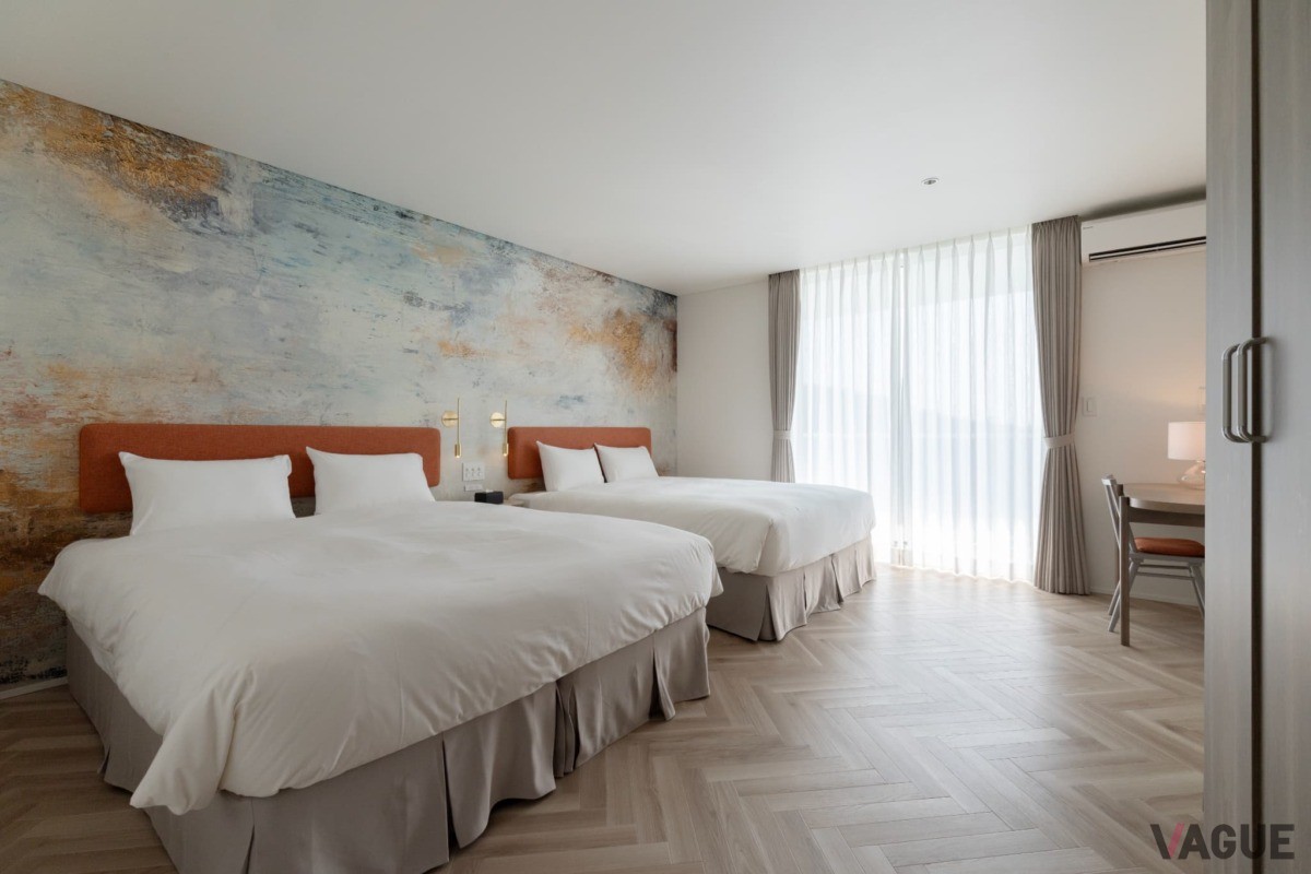 山、海、緑をイメージした３つの寝室は別々のデザインに