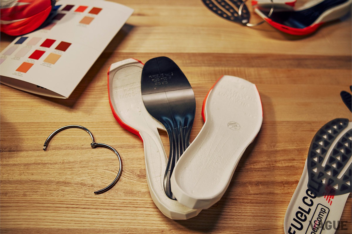 FuelCell SuperComp Elite v5：2万9700円