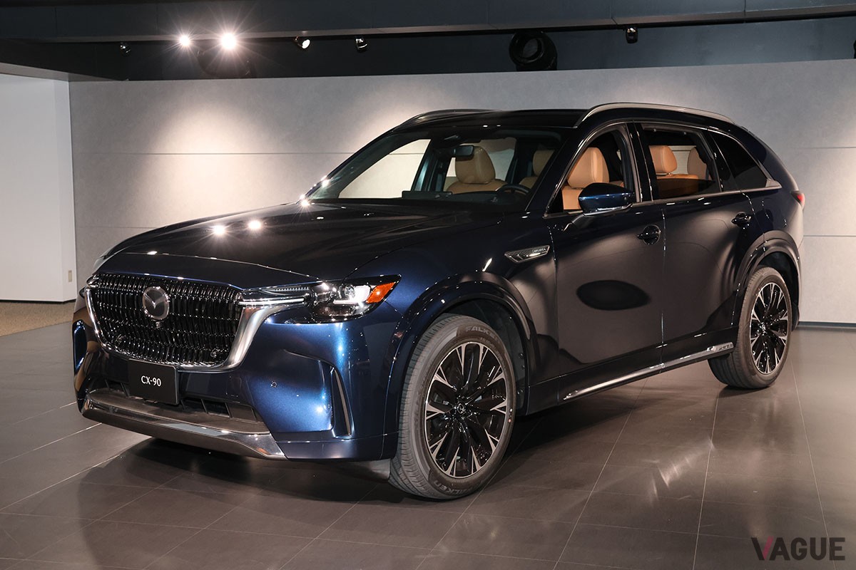 マツダ「CX-90」
