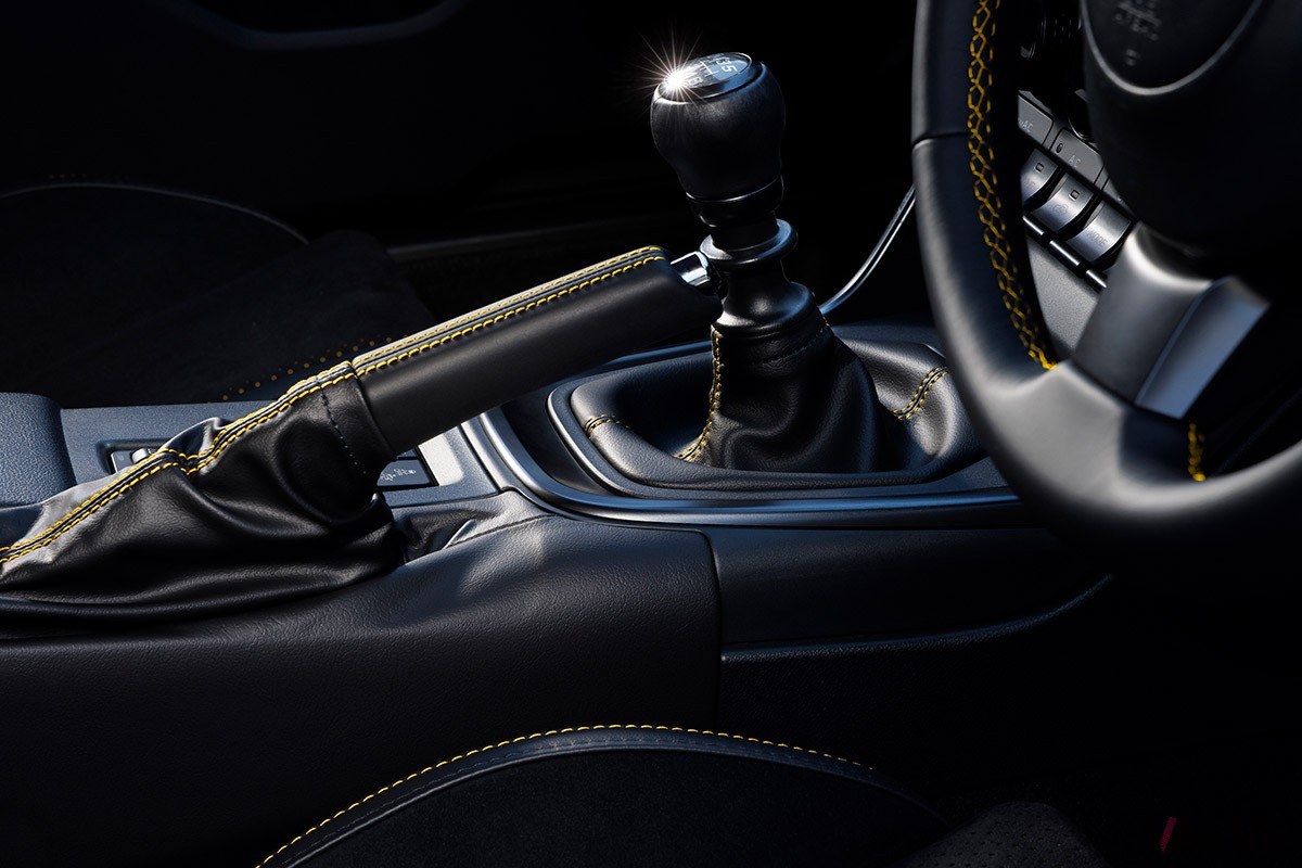 スバル「BRZ」の特別仕様車「STIスポーツ イエローエディション」