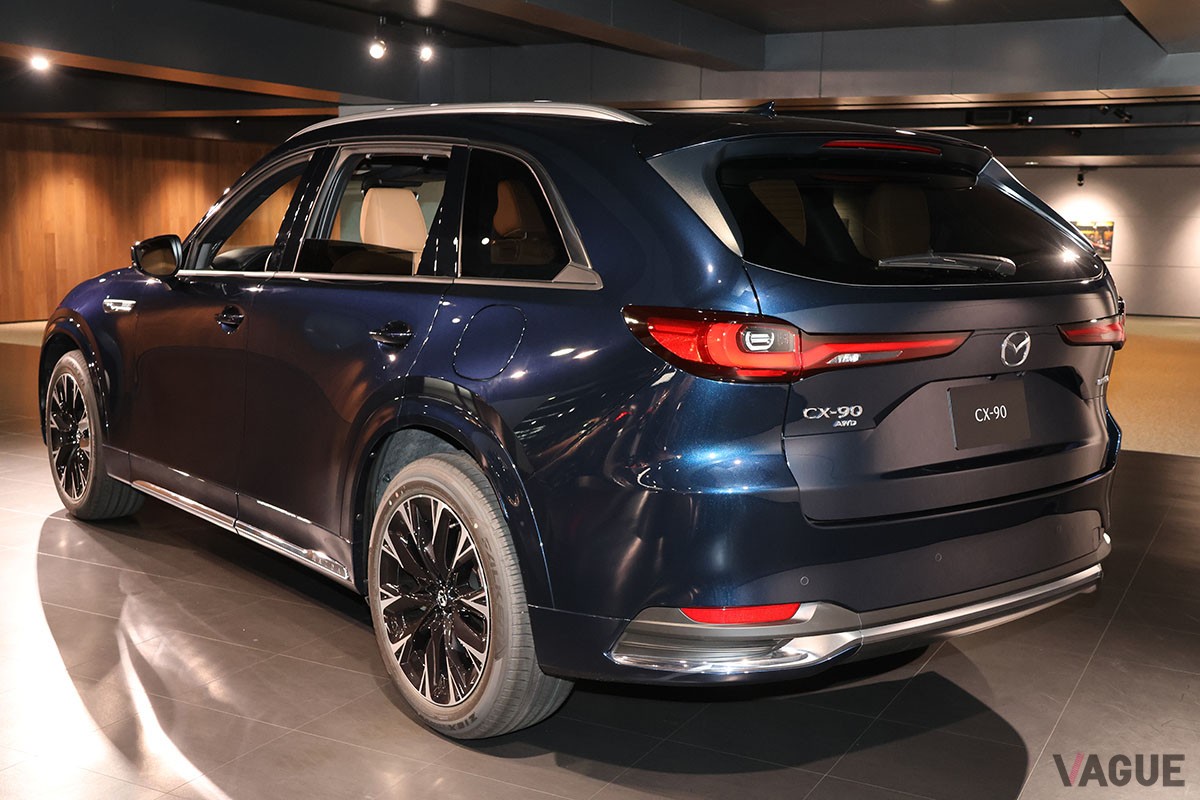 マツダ「CX-90」