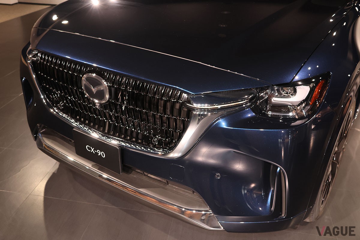マツダ「CX-90」
