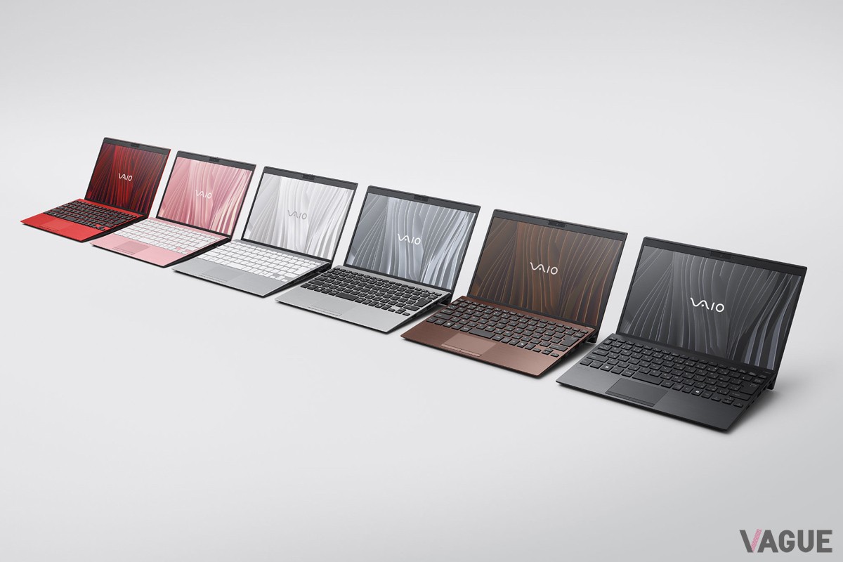 A4用紙より小さなコンパクトな12.5型ワイドのボディに、現代のライフスタイルに求められる機能と性能を凝縮した「VAIO SX12」