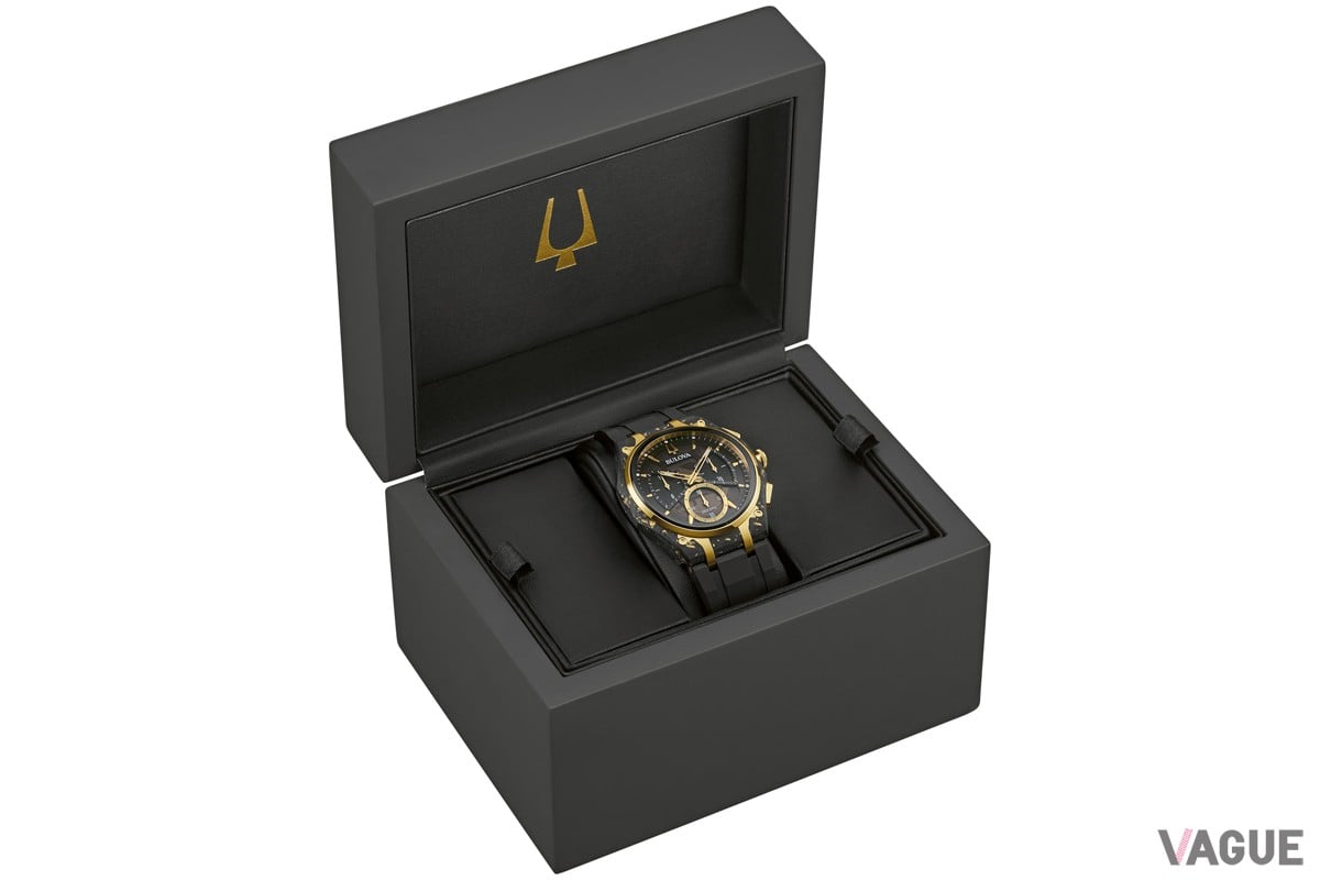 ブラックとゴールドが映えるスペシャルパッケージ