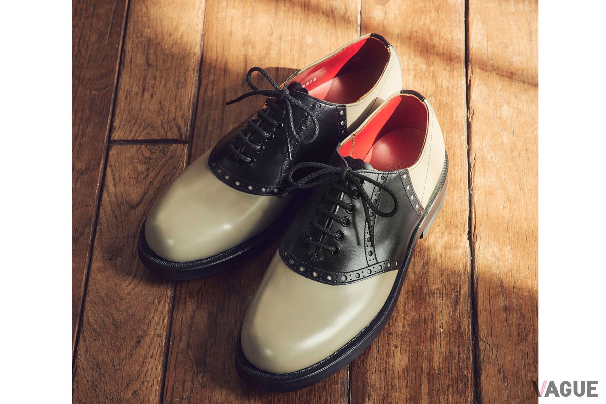 日本国内で販売するモデルにはリーガルの中でも長く愛されている、「サドルシューズ」の製造工程で生まれた端材などを活用した、もうひとつのアップサイクル・レザーストラップがセットに