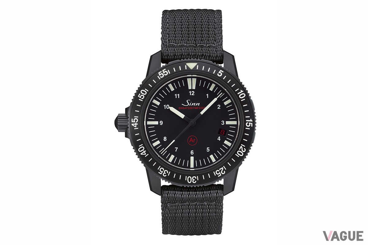 「Sinn EZM 3 S」テキスタイルストラップ（63万9100円 消費税込）