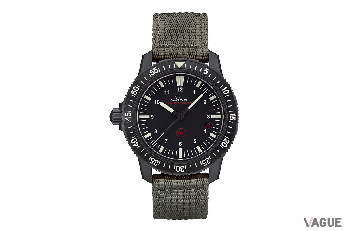 「Sinn EZM 3 S」テキスタイルストラップ（63万9100円 消費税込）
