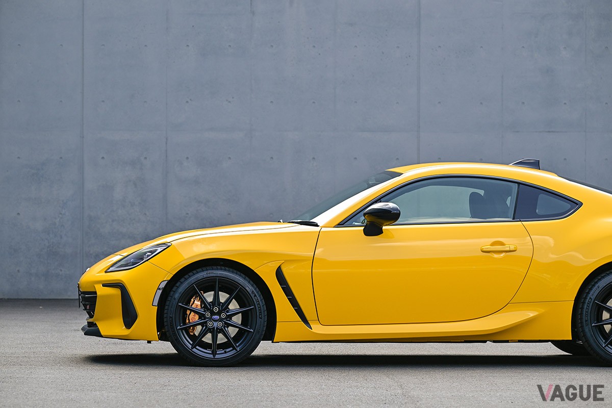 スバル「BRZ」の特別仕様車「STIスポーツ イエローエディション」