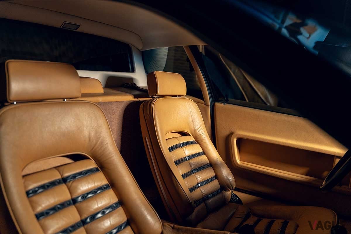 オークションに出品された1978年式フェラーリ「512BB」Simon Gosselin(c)2025 Courtesy of RM Sotheby's