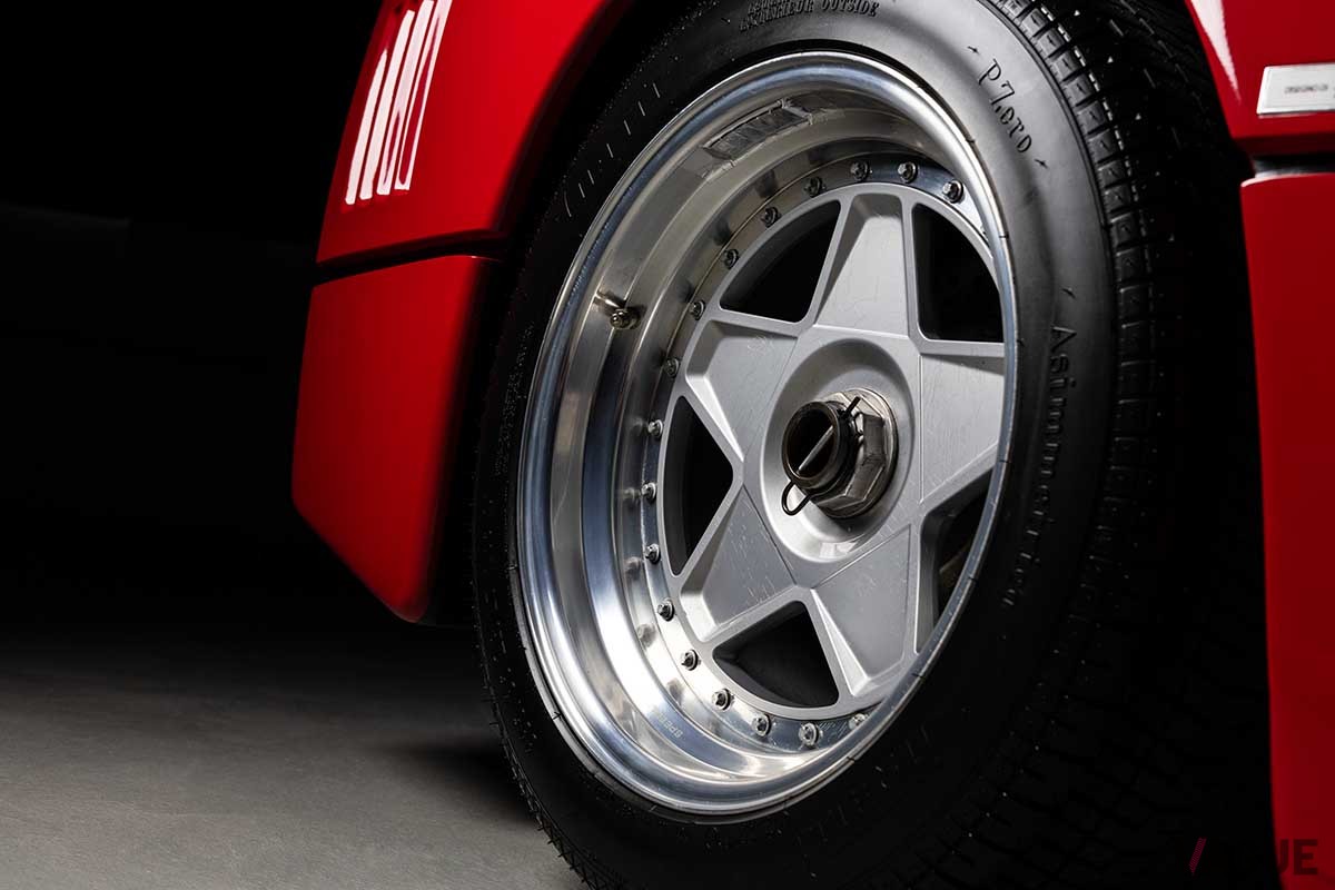 オークションに出品予定の1989年式フェラーリ「F40」Nail Fraser(c)2025 Courtesy of RM Sotheby's