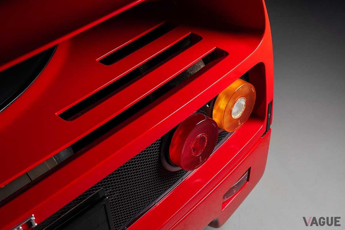 フェラーリ 50周年記念アルバム 1947-1997 限定 5000 フェラーリ 50周年記念アルバム 1947-1997 限定 5000 美術品