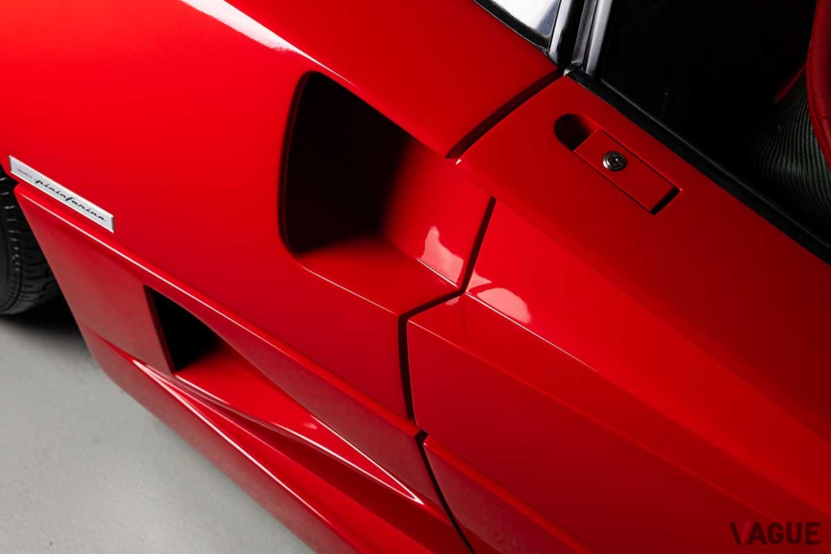 オークションに出品予定の1989年式フェラーリ「F40」Nail Fraser(c)2025 Courtesy of RM Sotheby's