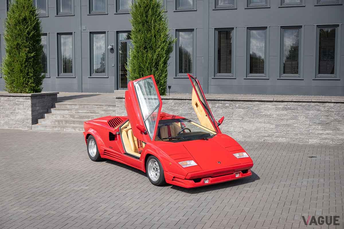 オークションに出品される1990年式ランボルギーニ「カウンタック25周年記念モデル」Alexander Babic(c)2025 Courtesy of RM Sotheby's