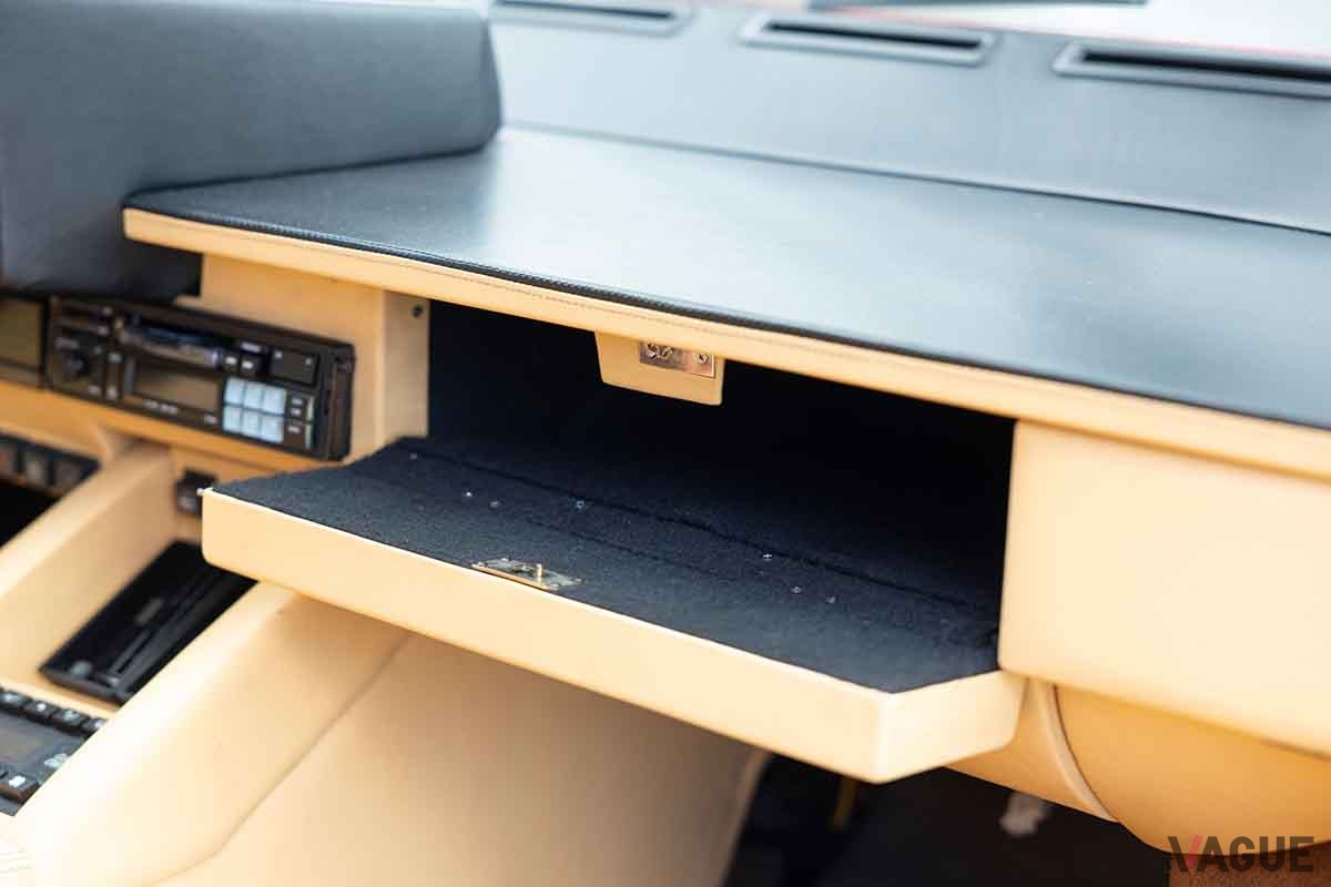 オークションに出品される1990年式ランボルギーニ「カウンタック25周年記念モデル」Alexander Babic(c)2025 Courtesy of RM Sotheby's