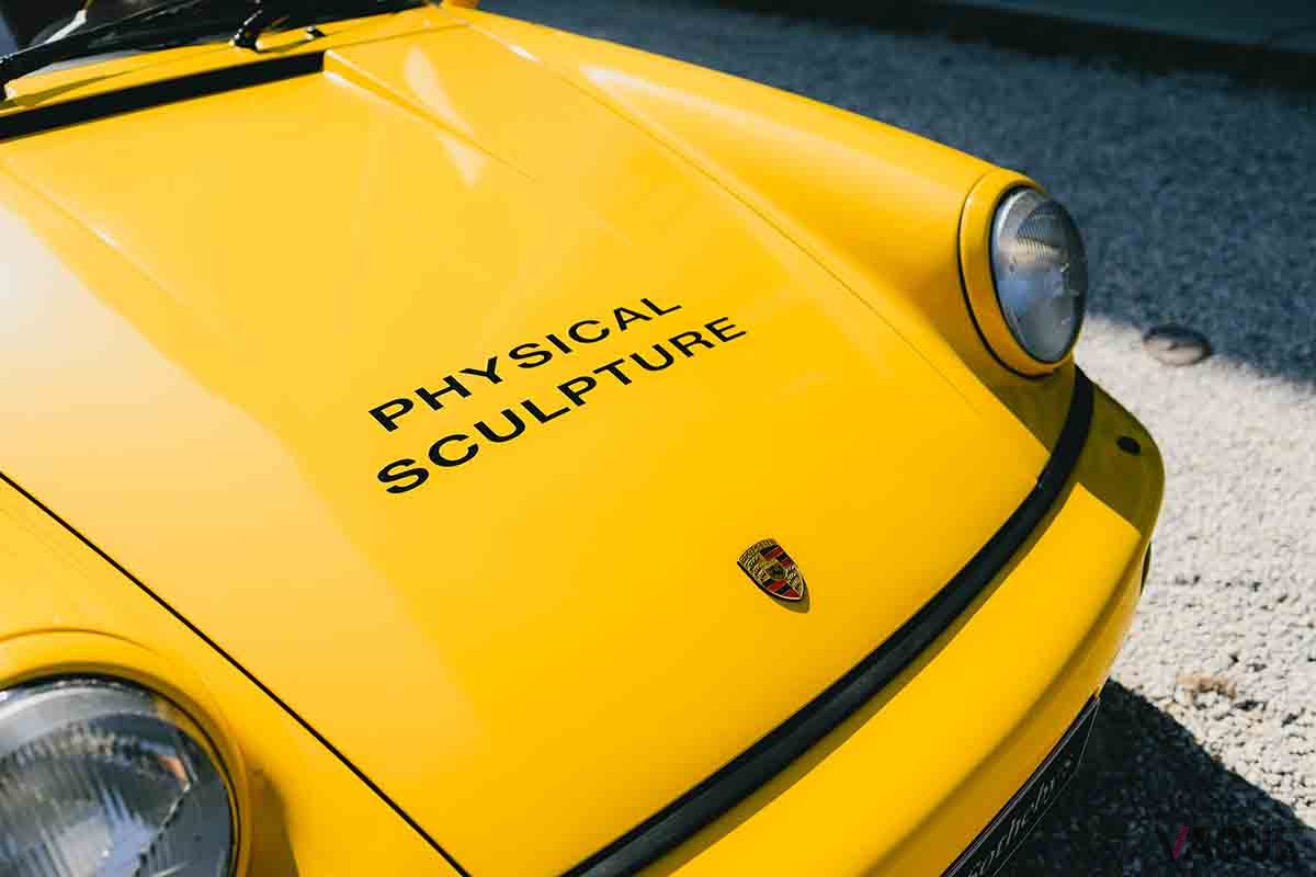 オークションに出品される予定の1994年式ポルシェ「911スピードスター」ターボルック“フィジカルスカルプチャーXI” Maximilian Vogi(c)2025 Courtesy of RM Sotheby's 