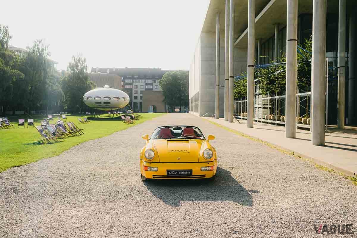 オークションに出品される予定の1994年式ポルシェ「911スピードスター」ターボルック“フィジカルスカルプチャーXI” Maximilian Vogi(c)2025 Courtesy of RM Sotheby's 
