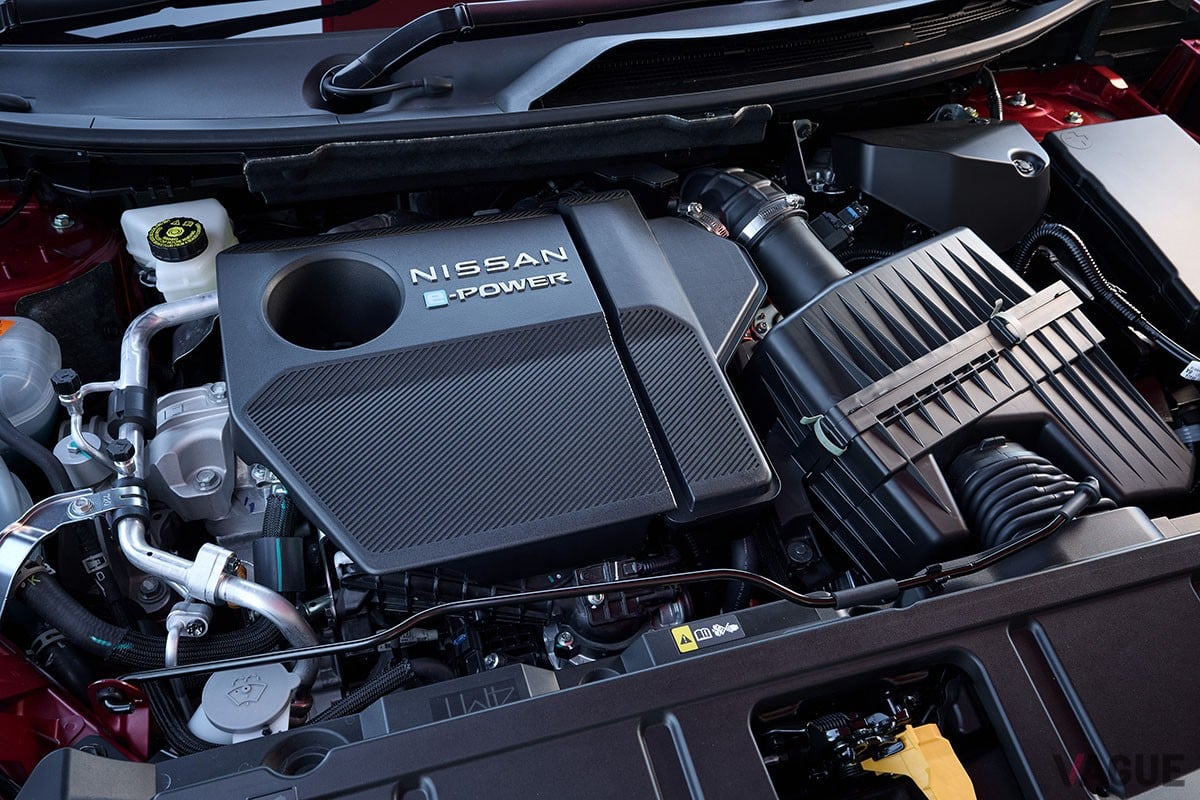 日産「エクストレイル G e-4ORCE」