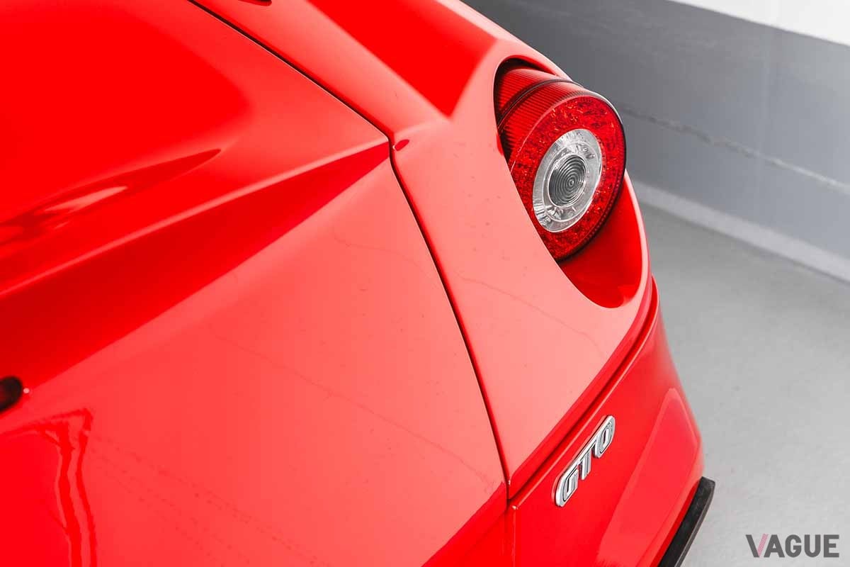 世界599台限定の「真っ赤なフェラーリ」がオークションに登場