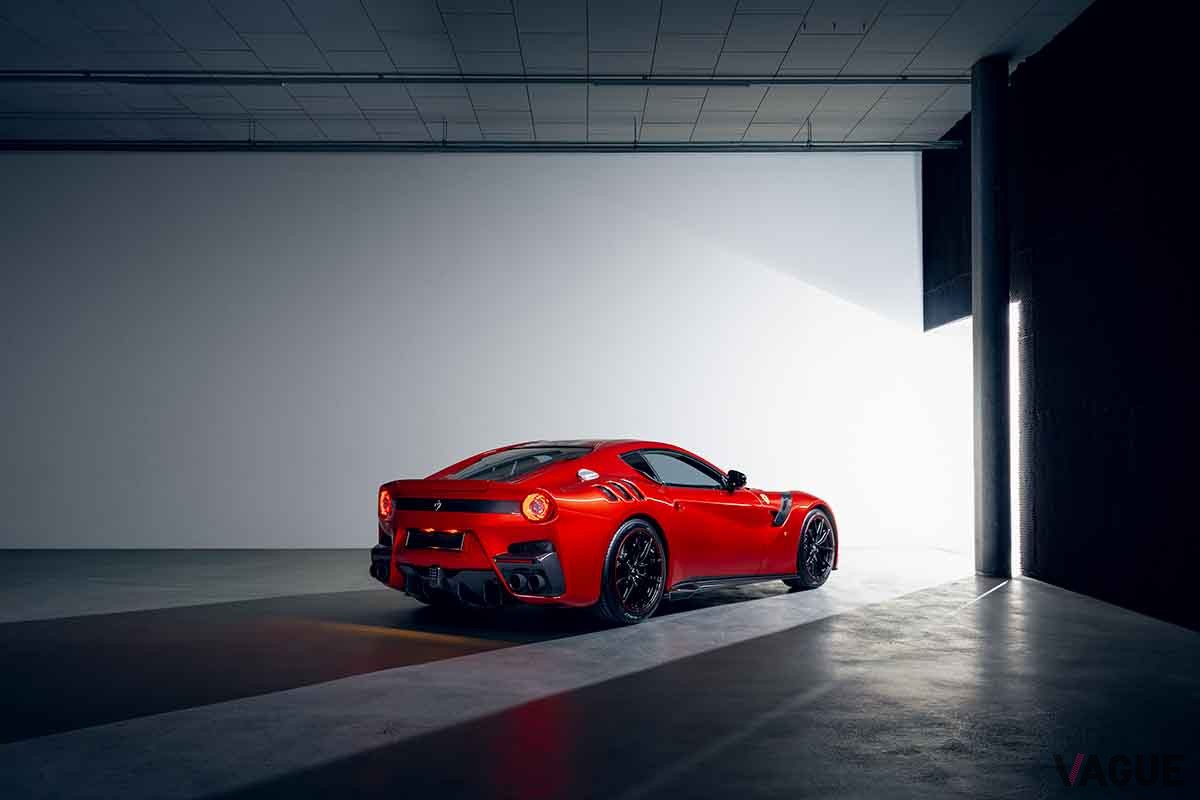 オークションに出品された2016年式フェラーリ「F12tdf」Simon Gosselin(c)2025 Courtesy of RM Sotheby's