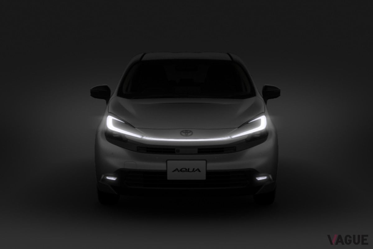 トヨタ新型「アクア」