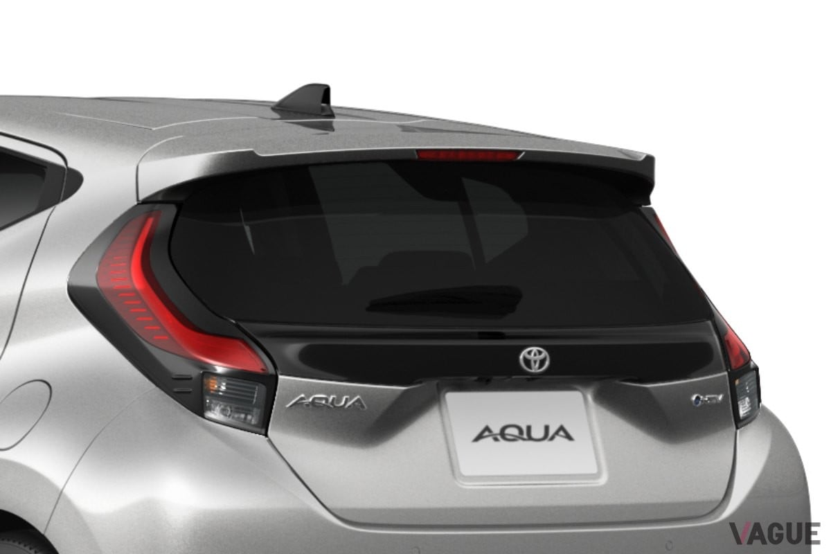 トヨタ新型「アクア」