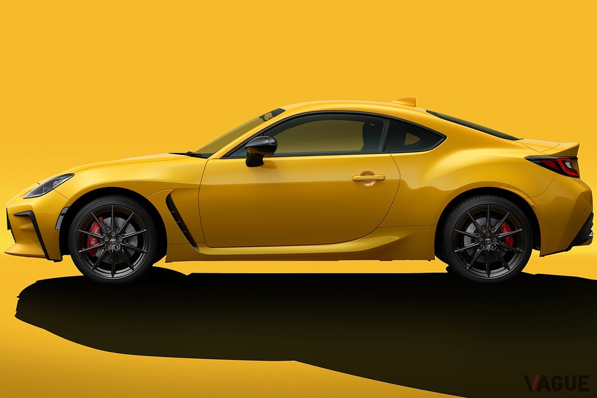 特別仕様車「RZ Yellow Limited」