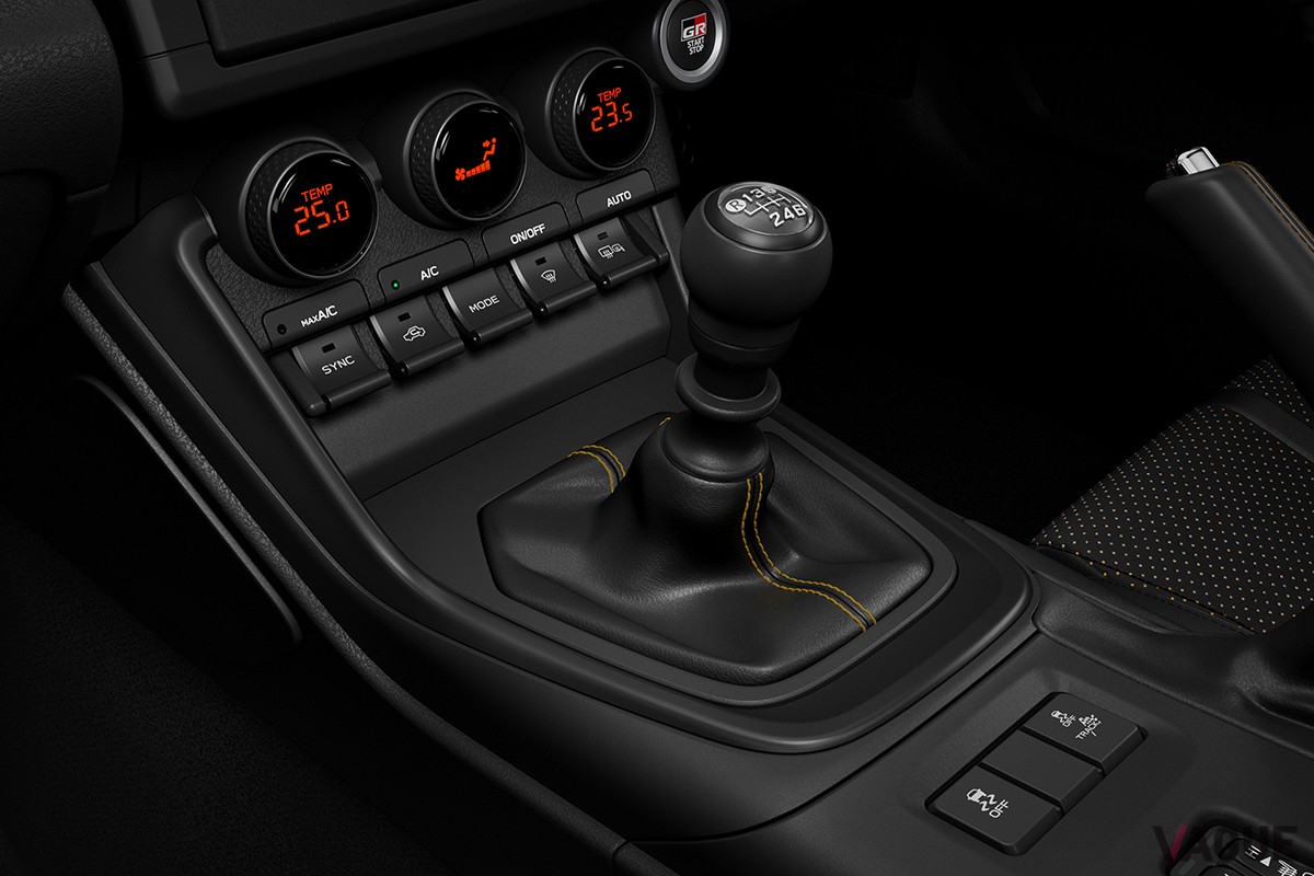 特別仕様車「RZ Yellow Limited」