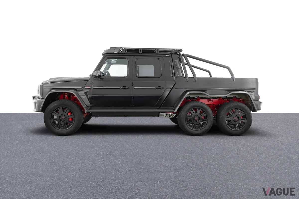 圧倒的な存在感を放つブラバス「XLP 800 6×6アドベンチャー」