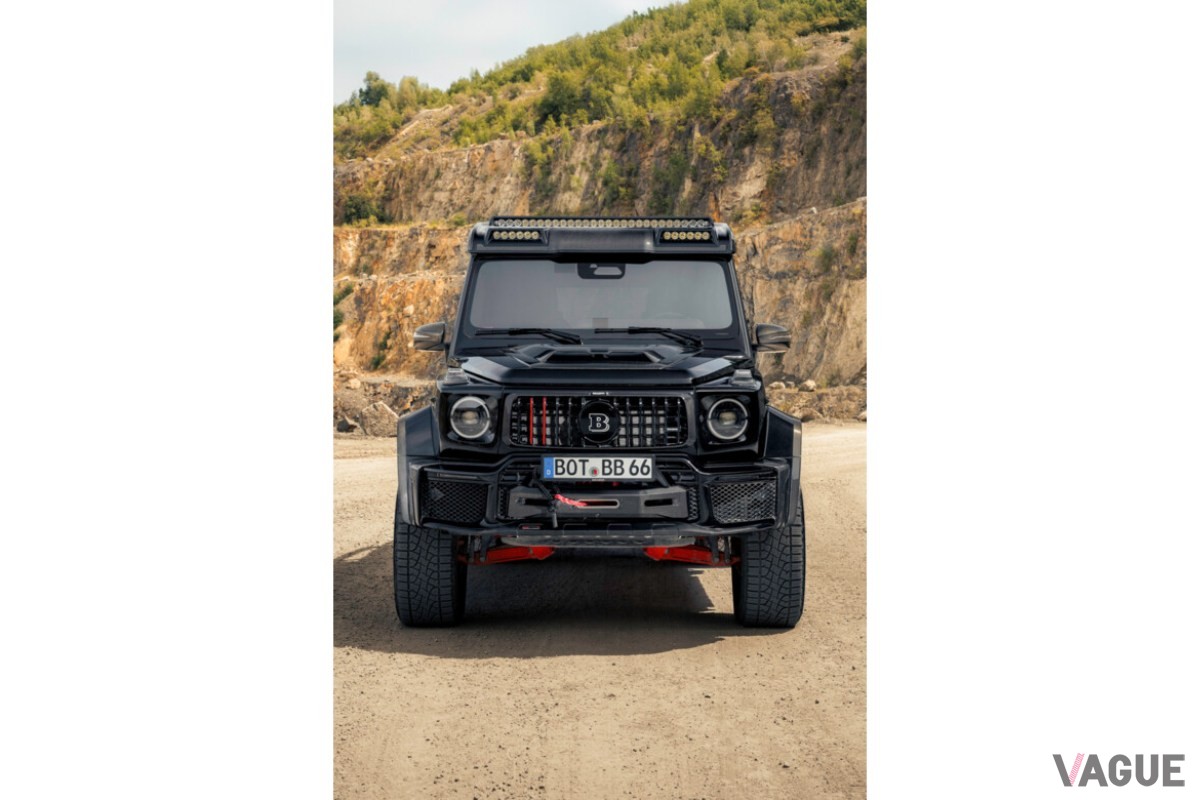 圧倒的な存在感を放つブラバス「XLP 800 6×6アドベンチャー」