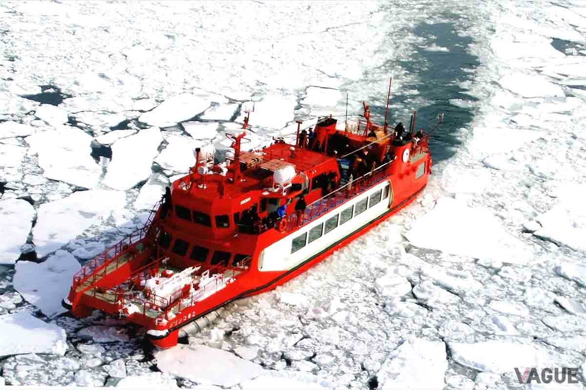 流氷クルーズ船「ガリンコ号II」