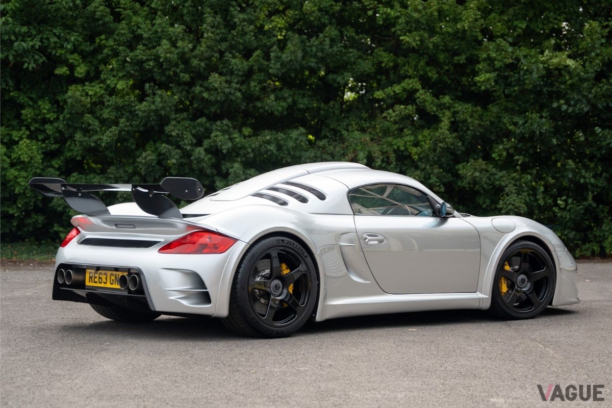 世界で7台しか存在しない2013年式のRUF「CTR3クラブスポーツ」