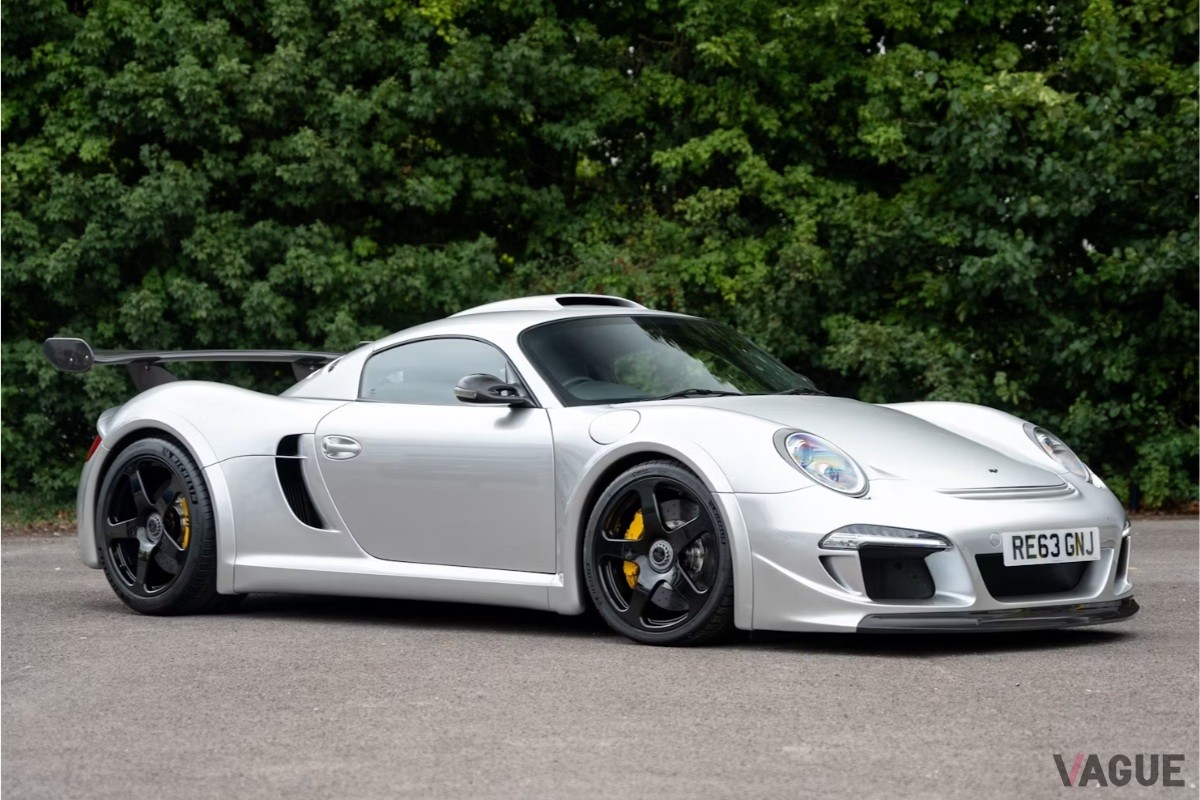 世界で7台しか存在しない2013年式のRUF「CTR3クラブスポーツ」