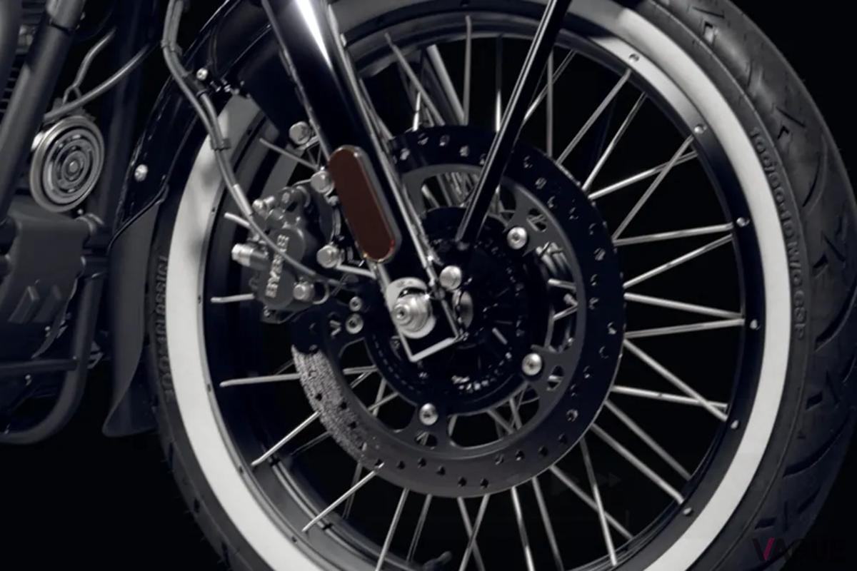 まもなく日本で発売されるロイヤルエンフィールド「ゴアンクラシック350」