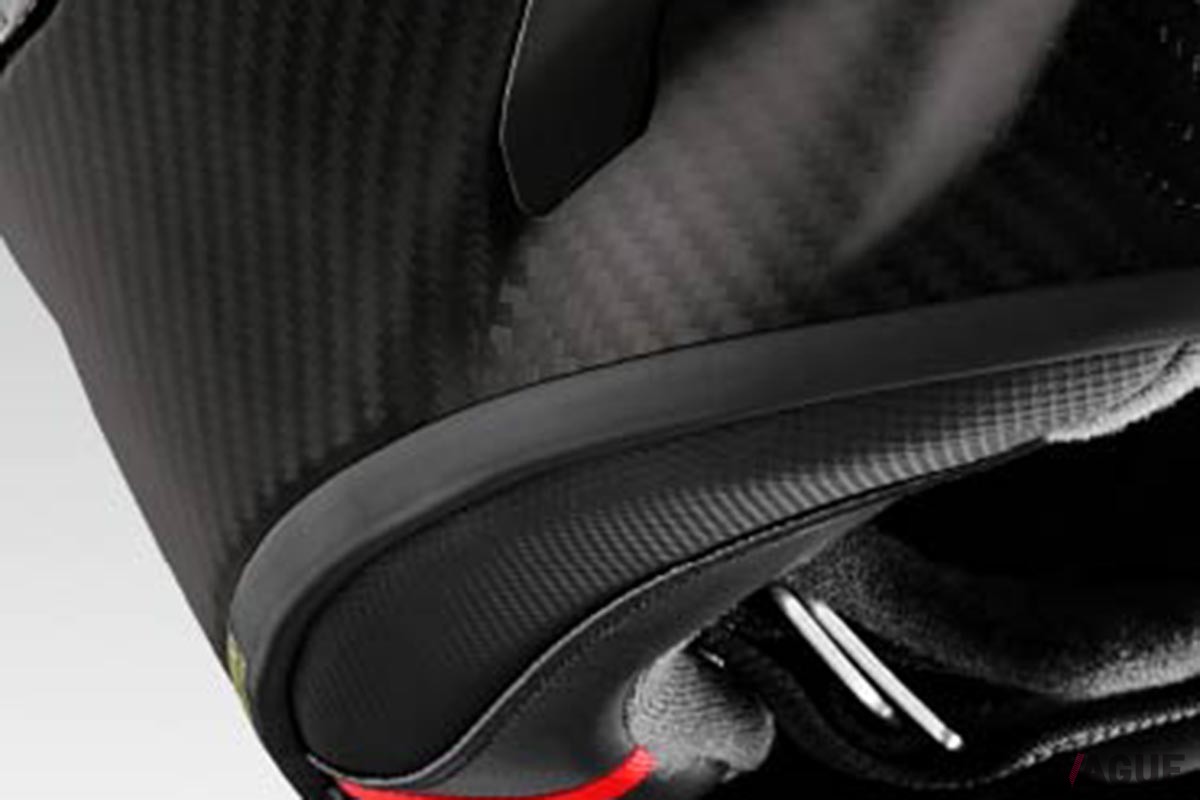 2025年10月発売予定のSHOEI「X-fifteen Carbon」