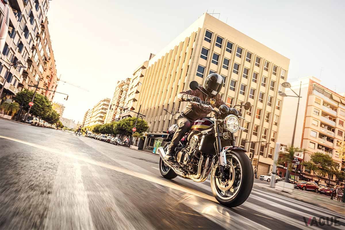 カワサキ「Z900RS」