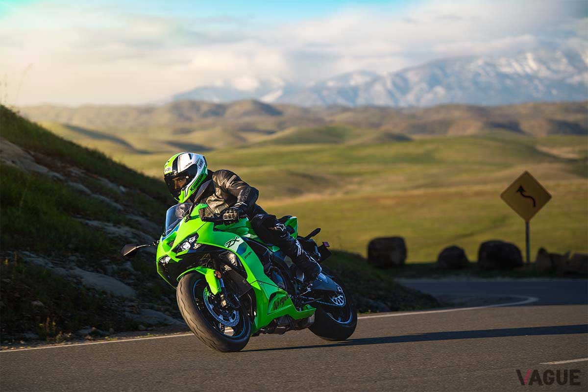 カワサキ「ニンジャ ZX-6R」