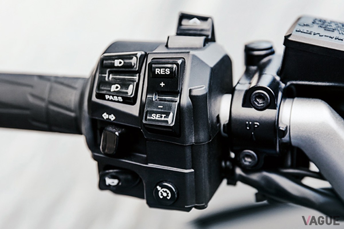 ヤマハ「FJR1300A」