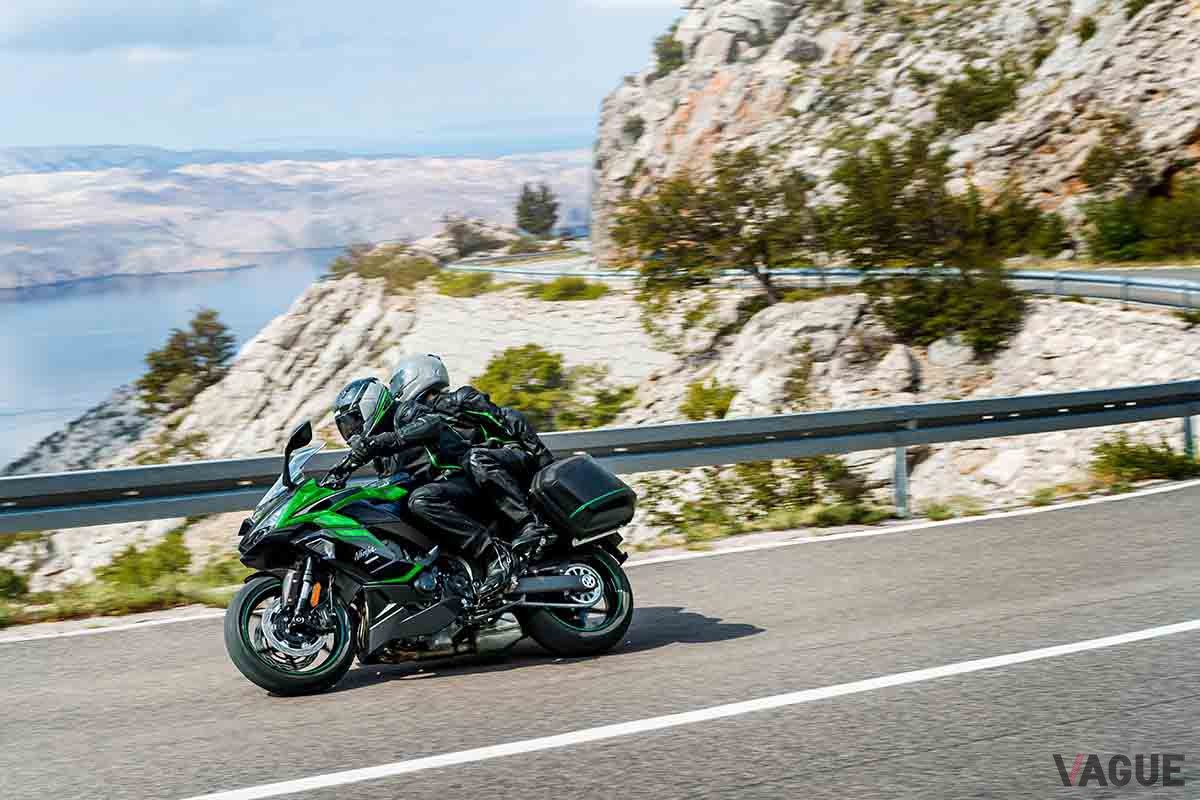 カワサキ「ニンジャ1000 SX」