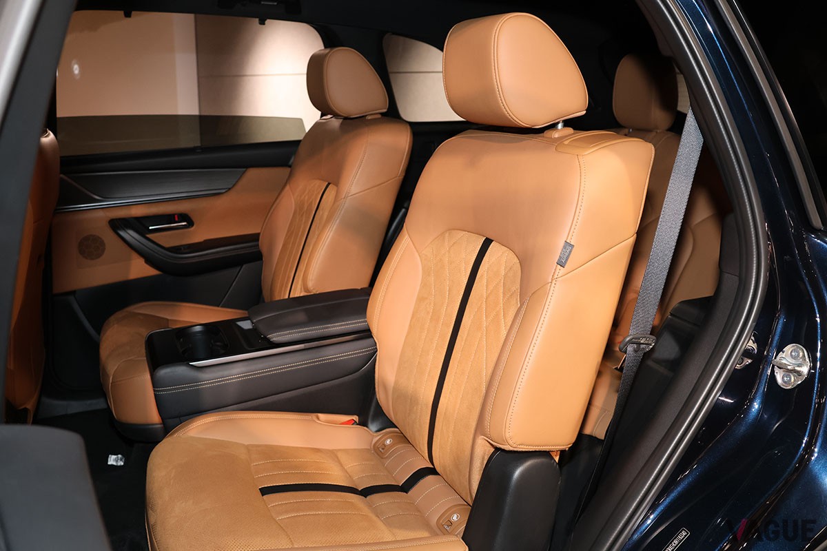 マツダ「CX-90」