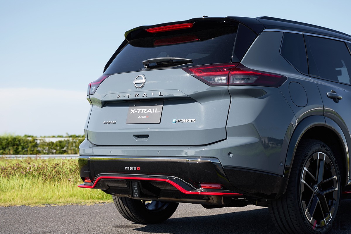 日産「エクストレイル NISMO」